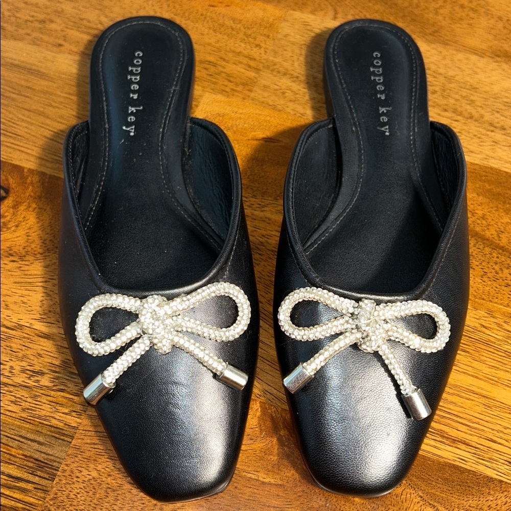 Copper Key Black Mules with Pearl Accent